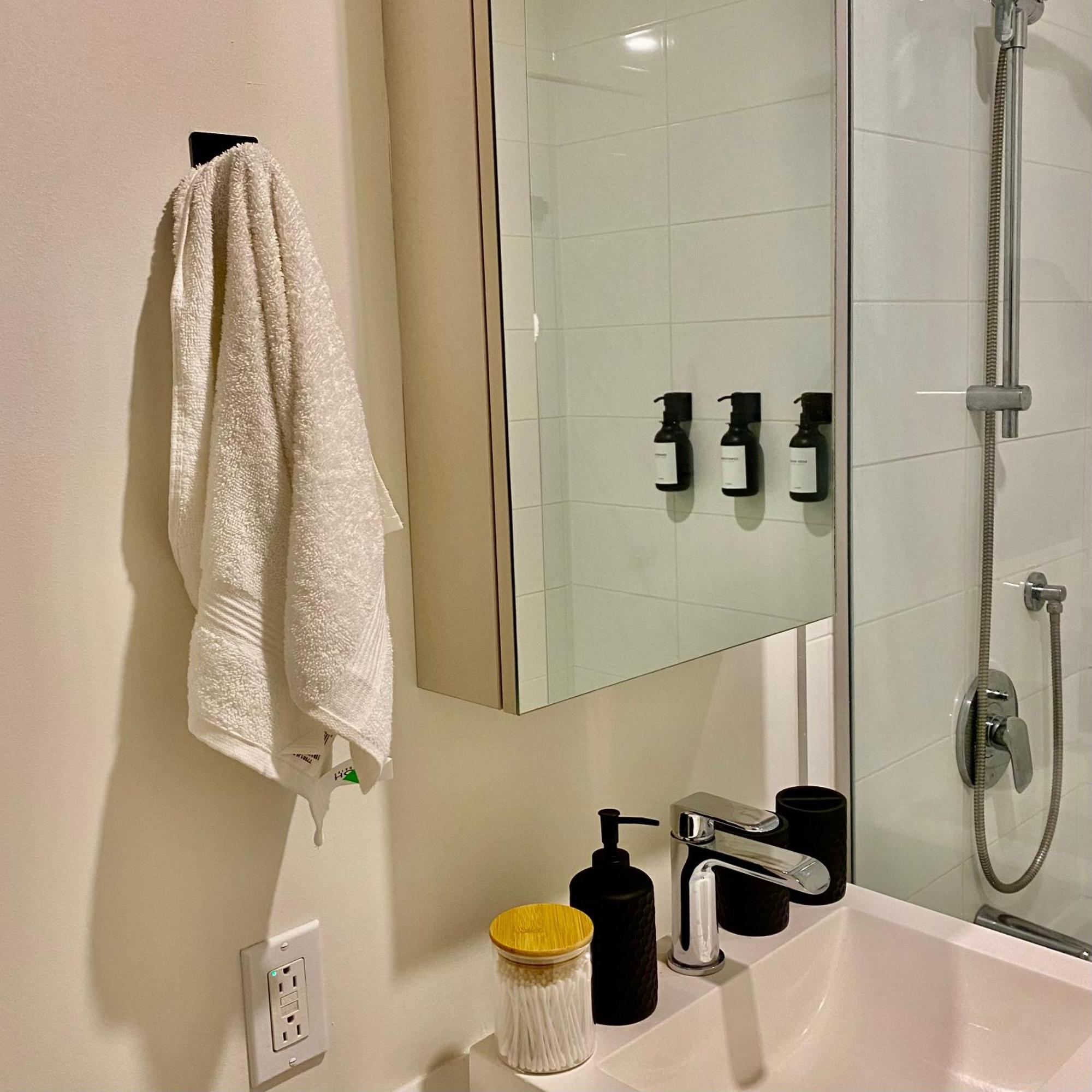 Appartement Olive 1 Bd In Downtown Mtl 11